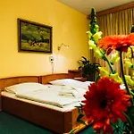 Wellness & Treatment Hotel Ghc